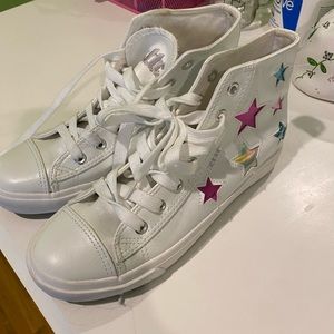 Star high top shoes